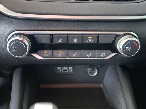 Used 2020 Nissan Altima 2.5 SR FWD image 28