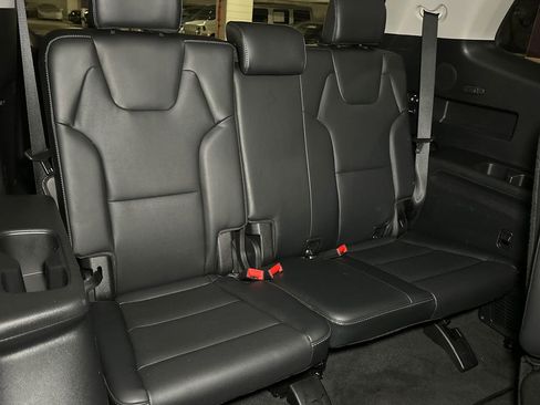Certified 2024 Kia Telluride SX Prestige AWD/4WD image 16