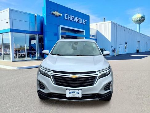 Used 2022 Chevrolet Equinox LT AWD/4WD image 9