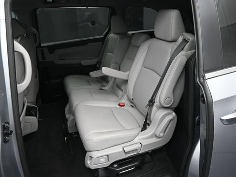 Certified 2023 Honda Odyssey EX-L image 23