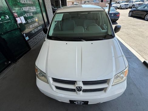 Used 2008 Dodge Grand Caravan SE FWD image 12