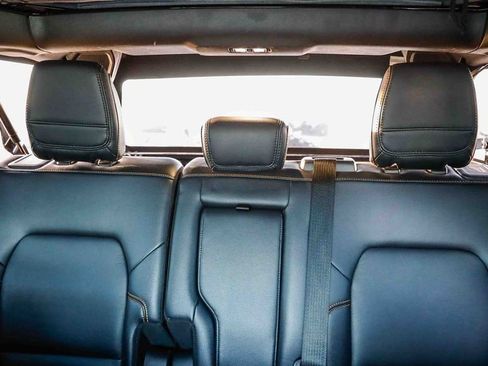 Used 2024 Ford Bronco Badlands image 27