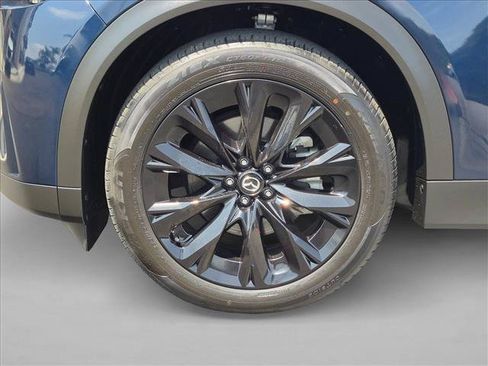 Certified 2025 MAZDA CX-90 Plug-In Hybrid w/Premium Sport AWD/4WD image 24