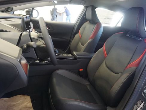 New 2026 Toyota Prius Plug-In Hybrid FWD image 22