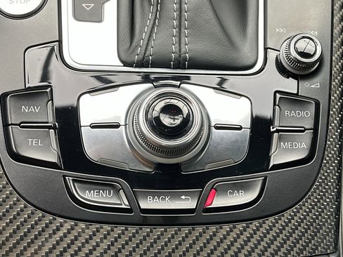 Used 2013 Audi RS 5 Coupe w/ Audi MMI Navigation Plus Pkg image 17