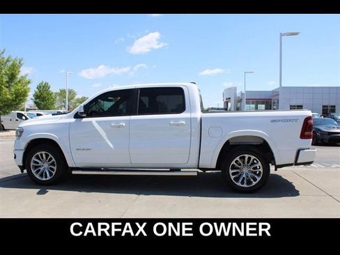 Used 2022 RAM 1500 Laramie w/ Sport Appearance Package AWD/4WD image 4