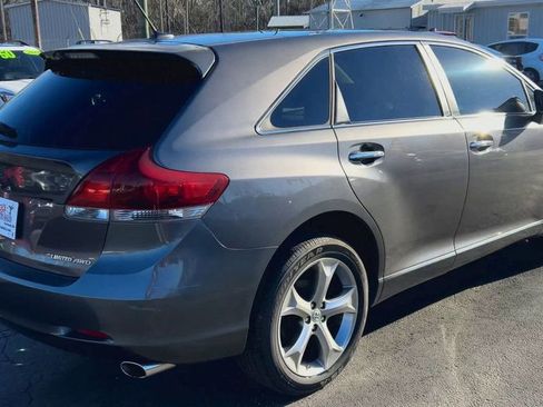 Used 2013 Toyota Venza Limited w/ Tow Prep Pkg image 8