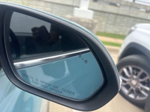 Used 2024 Kia Seltos SX w/ SX Sunroof Package AWD/4WD image 11