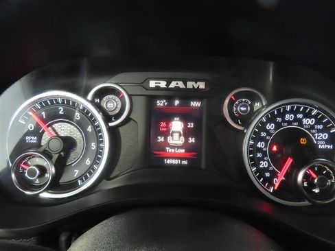 Used 2020 RAM 1500 Big Horn RWD image 18