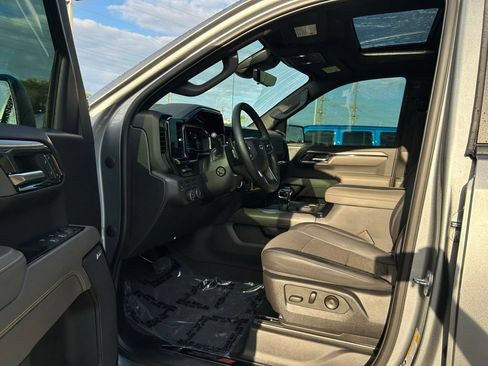 Used 2023 Chevrolet Silverado 1500 ZR2 w/ ZR2 Bison Edition AWD/4WD image 15