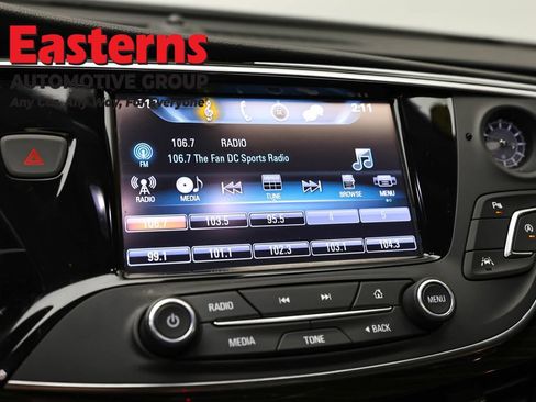 Used 2020 Buick Envision Premium AWD/4WD image 19