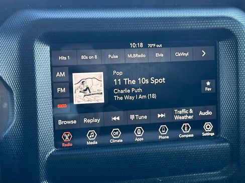 Used 2020 Jeep Wrangler Unlimited Sahara image 17