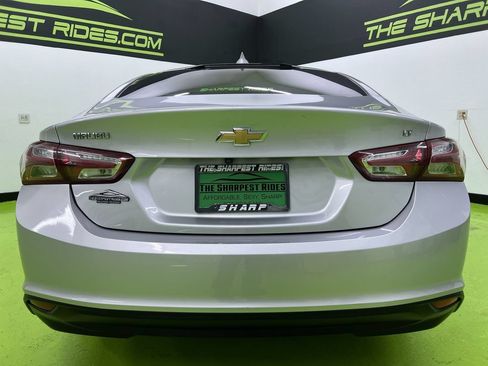 Used 2019 Chevrolet Malibu LT FWD image 8