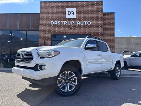 Used 2016 Toyota Tacoma Limited w/ Towing Package image 1