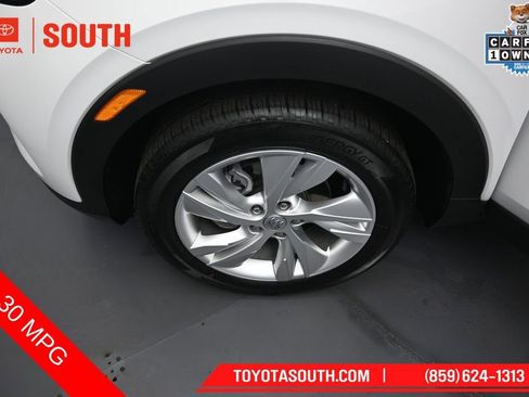 Used 2025 Buick Encore GX Preferred FWD image 30