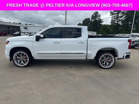 Used 2023 Chevrolet Silverado 1500 Custom image 5