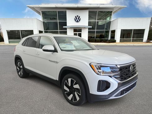 New 2026 Volkswagen Atlas Cross Sport SEL image 1