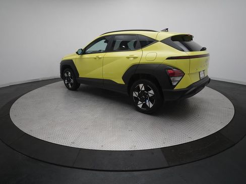 Used 2024 Hyundai Kona SEL AWD/4WD image 32
