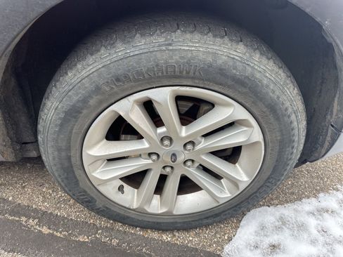 Used 2013 Ford Explorer XLT image 4