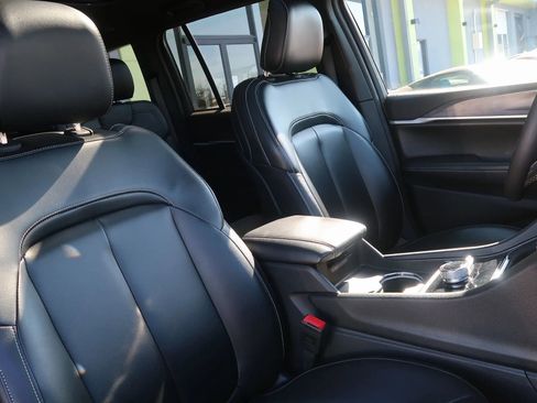 Used 2024 Jeep Grand Cherokee Limited 4xe image 29