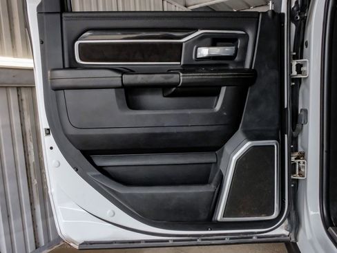 Used 2021 RAM 3500 Laramie image 45