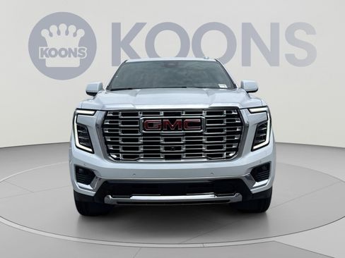 New 2026 GMC Yukon XL Denali w/ Denali Reserve Package AWD/4WD image 7