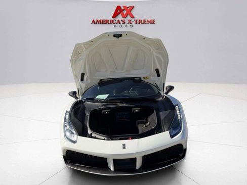 Used 2018 Ferrari 488 GTB image 44