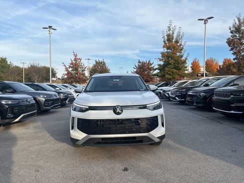 New 2026 Volkswagen Tiguan S image 2