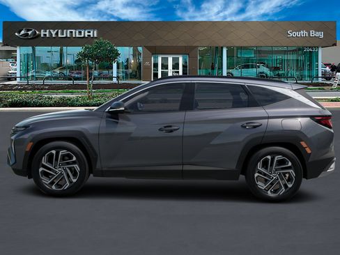 New 2026 Hyundai Tucson SEL Plus FWD image 3