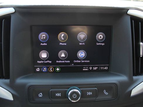 Used 2024 GMC Terrain SLE AWD/4WD image 9