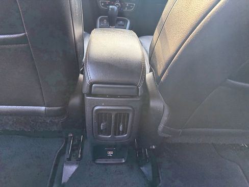 Used 2021 Jeep Compass Latitude image 26