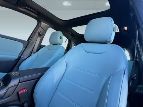 New 2025 Mercedes-Benz GLA 35 AMG AMG GLA 35 image 15