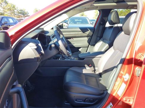 Used 2025 MAZDA CX-50 AWD 2.5 Turbo w/ Weather Package image 11