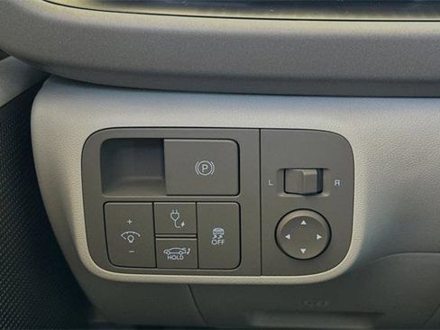 New 2025 Hyundai Ioniq 6 SEL image 30