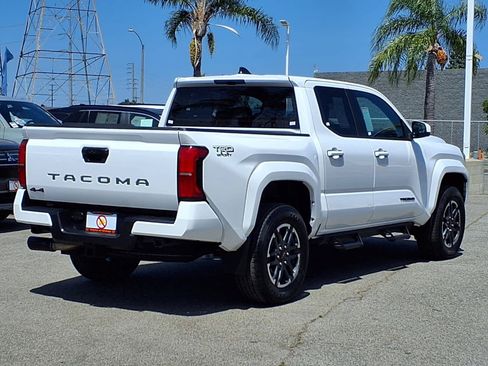 Certified 2024 Toyota Tacoma TRD Sport AWD/4WD image 4