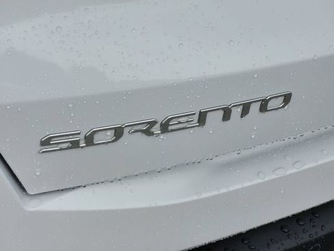 New 2026 Kia Sorento S FWD image 6