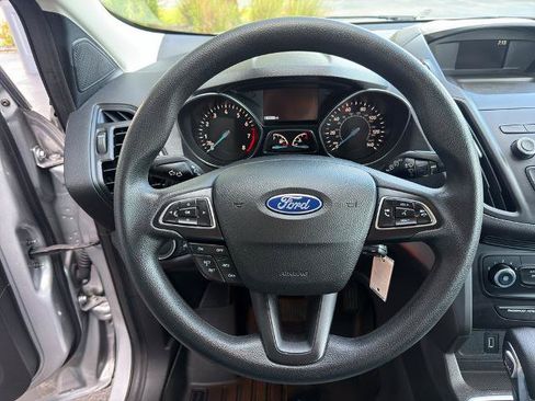 Certified 2019 Ford Escape S FWD image 19