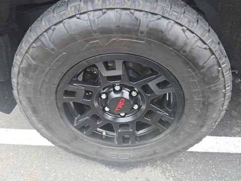 Used 2021 Toyota 4Runner TRD Off-Road AWD/4WD image 20