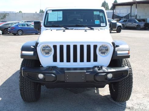Used 2022 Jeep Wrangler Unlimited Sport AWD/4WD image 2