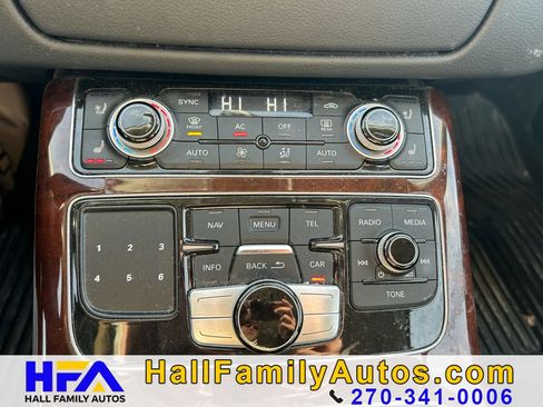 Used 2011 Audi A8 L 4.2 image 22