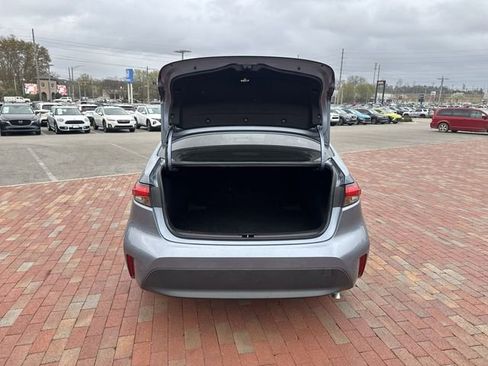 Used 2023 Toyota Corolla XLE image 28