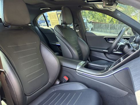 Used 2022 Mercedes-Benz C 300 Sedan image 18