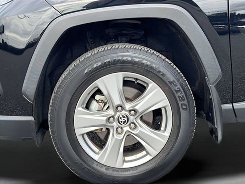 Used 2023 Toyota RAV4 XLE w/ Convenience Package FWD image 25