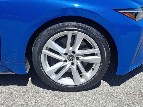 Used 2023 Lexus IS 300 w/ Comfort Package RWD image 8