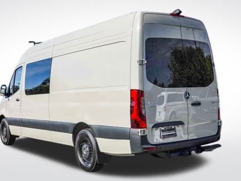 New 2025 Mercedes-Benz Sprinter 2500 image 4