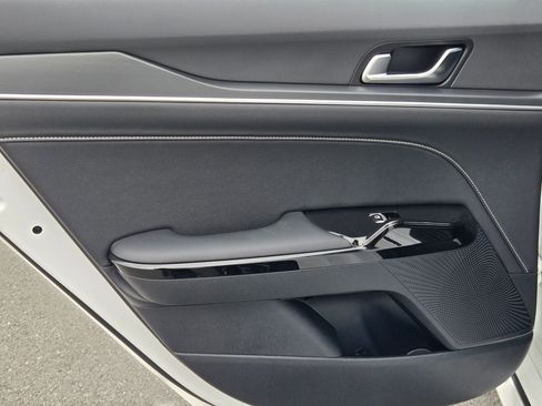 Used 2026 Kia K5 GT-Line image 27