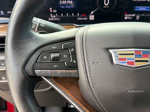 Used 2021 Cadillac Escalade Sport Platinum w/ LPO, ONYX Package AWD/4WD image 16
