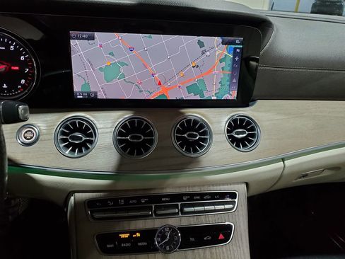 Used 2018 Mercedes-Benz E 400 Coupe image 28