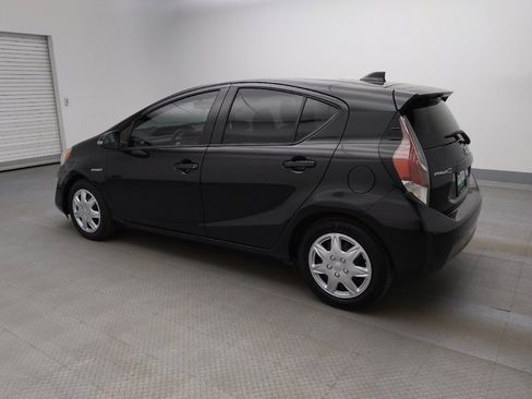 Used 2015 Toyota Prius C Two image 2