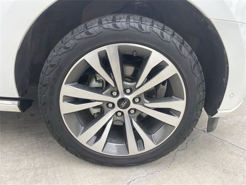 Used 2020 Ford Expedition Max Platinum image 34